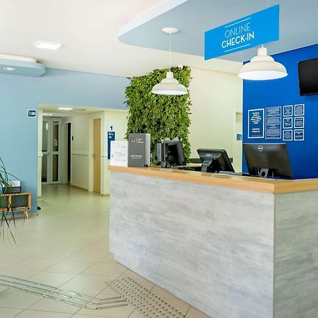 Ibis Budget פיראסיסבה מראה חיצוני תמונה