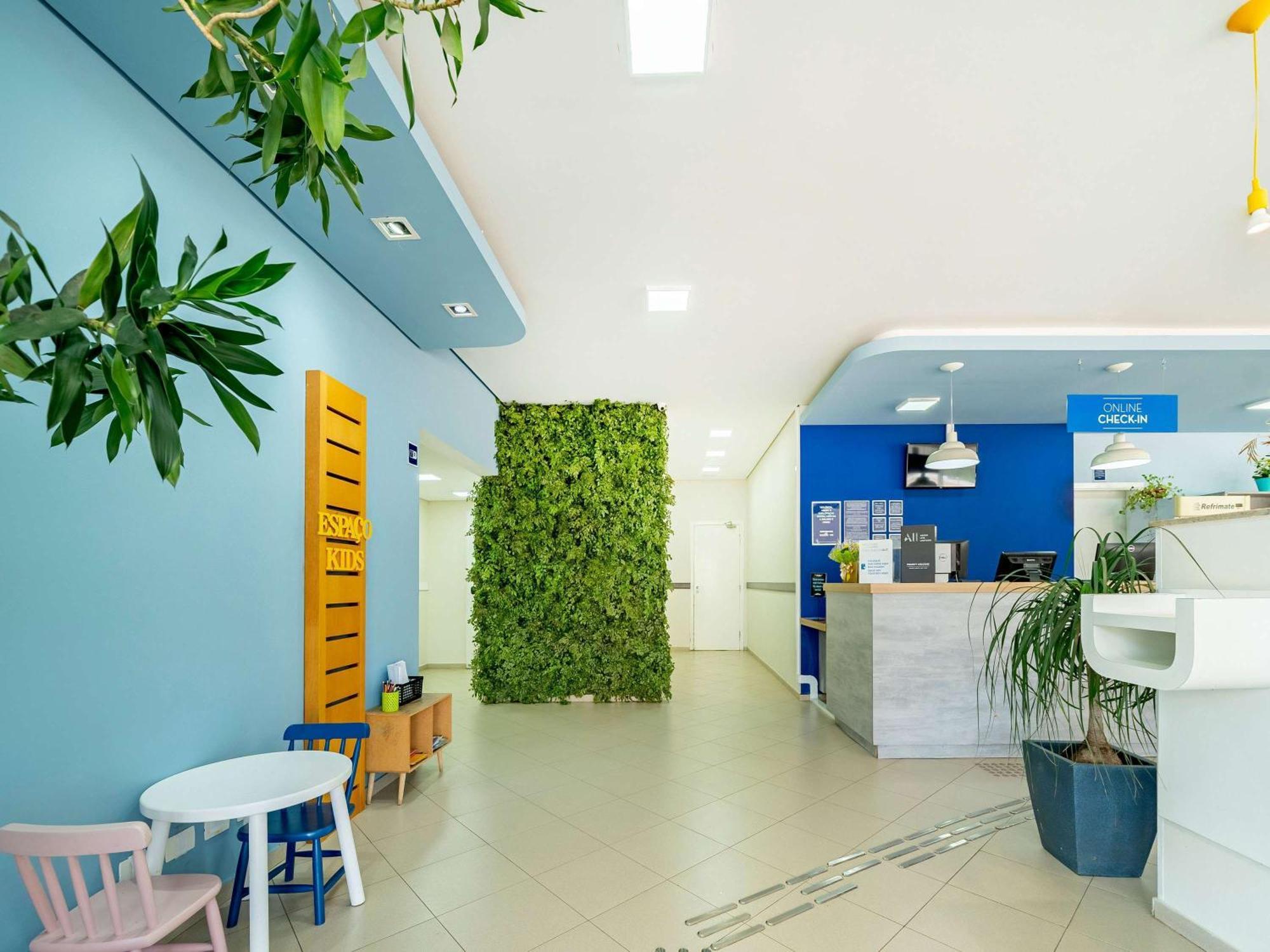 Ibis Budget פיראסיסבה מראה חיצוני תמונה