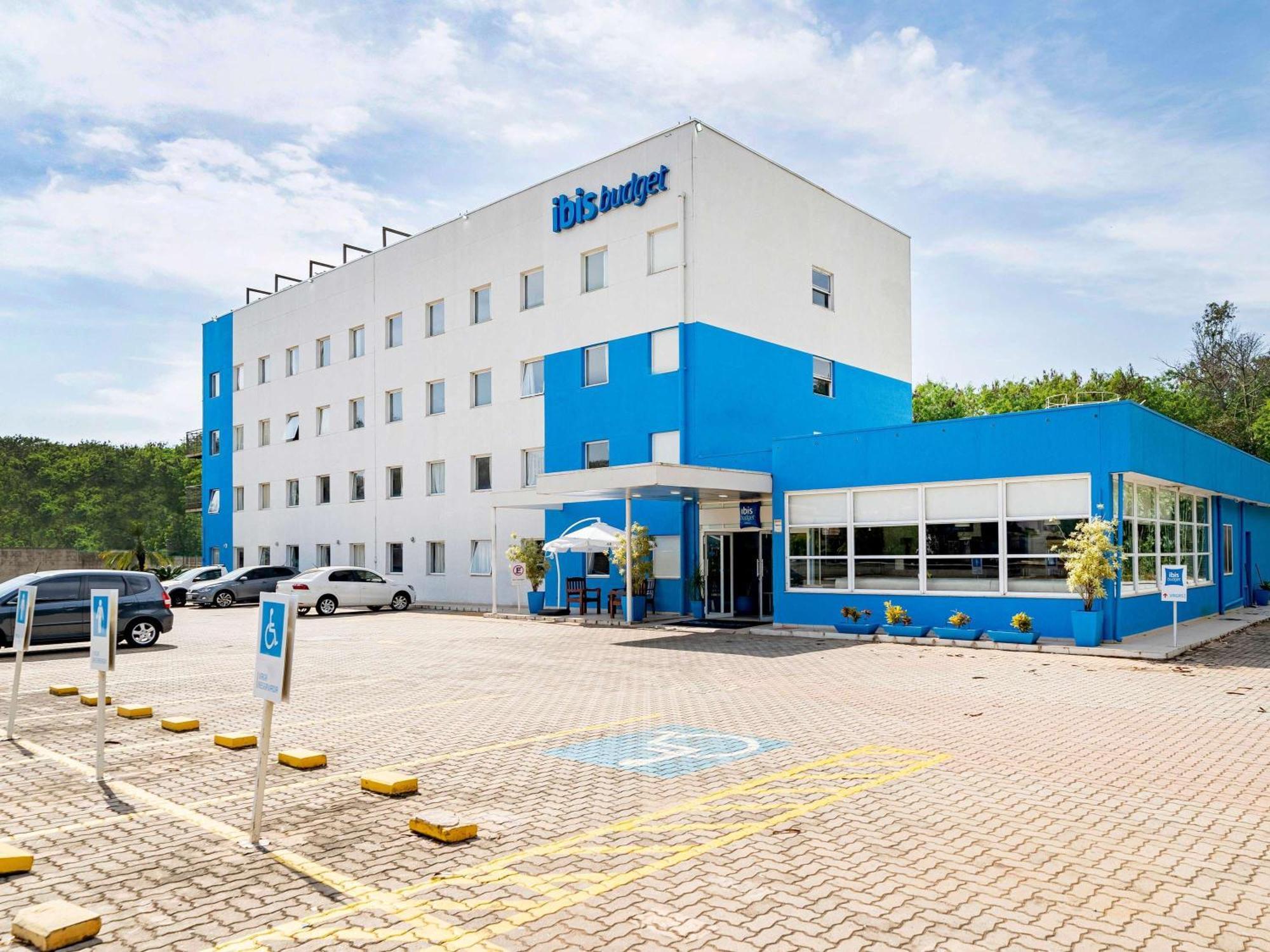 Ibis Budget פיראסיסבה מראה חיצוני תמונה