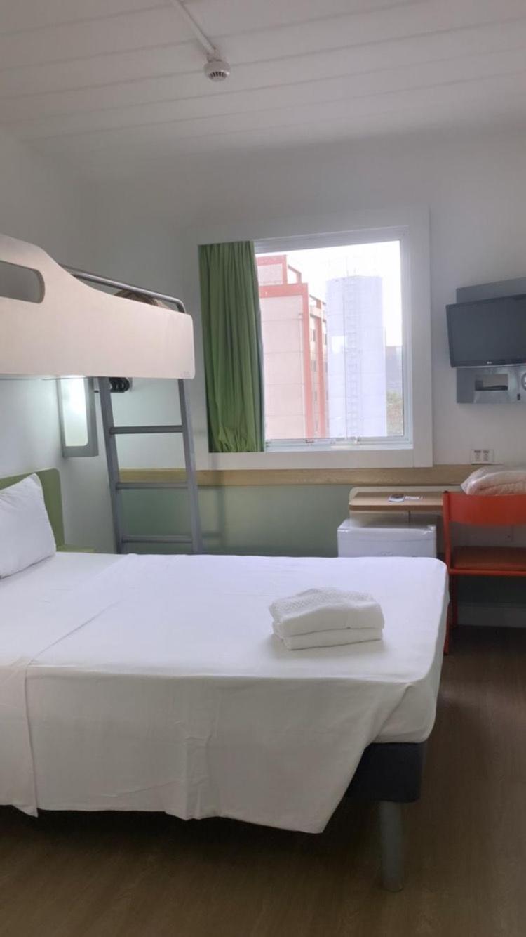 Ibis Budget פיראסיסבה מראה חיצוני תמונה