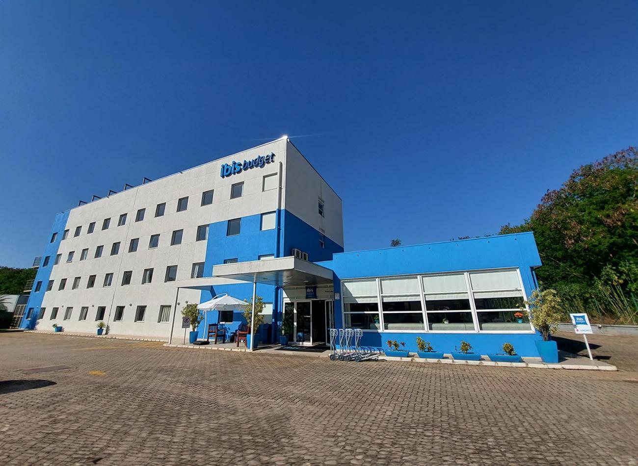 Ibis Budget פיראסיסבה מראה חיצוני תמונה