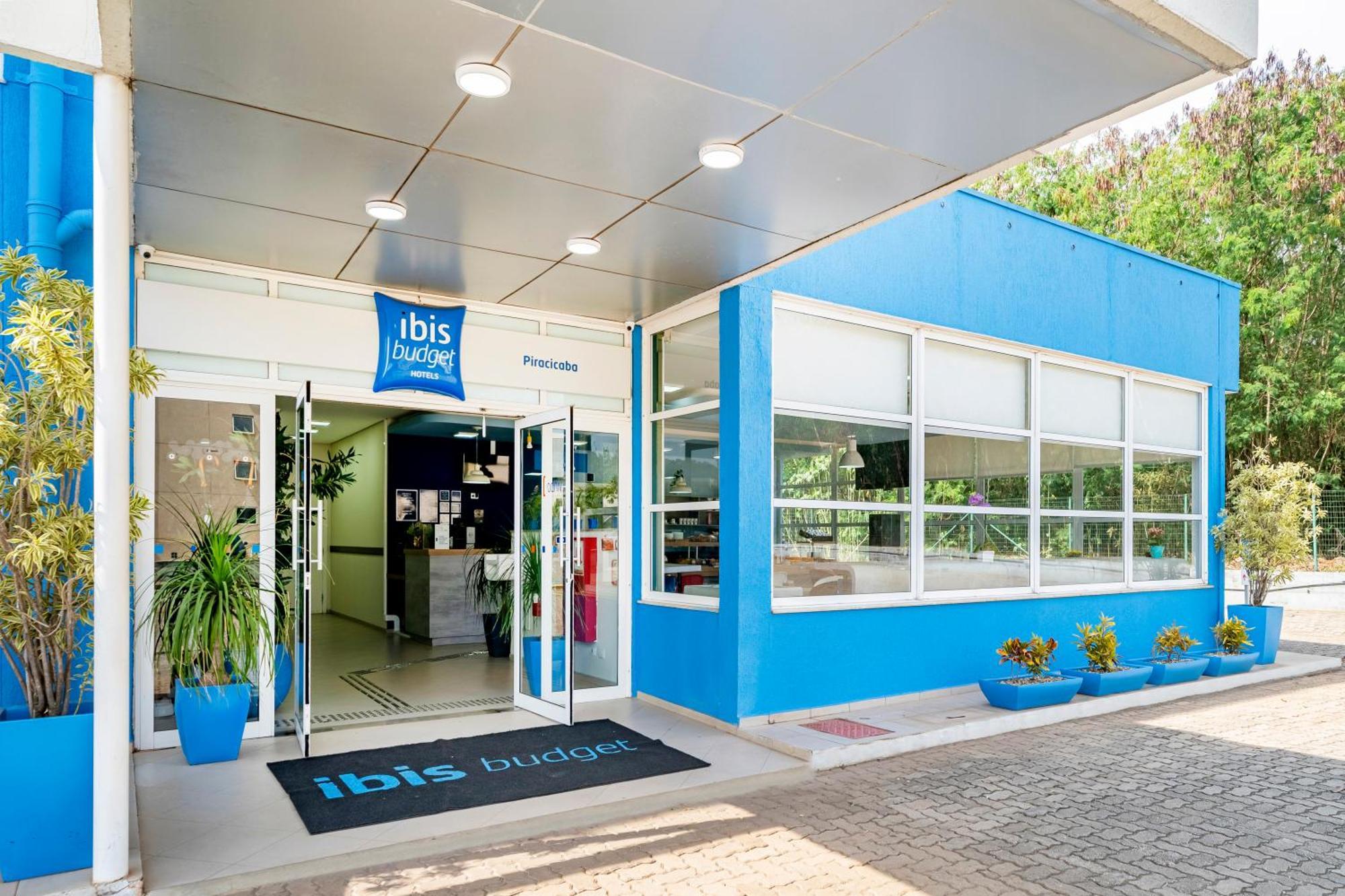 Ibis Budget פיראסיסבה מראה חיצוני תמונה