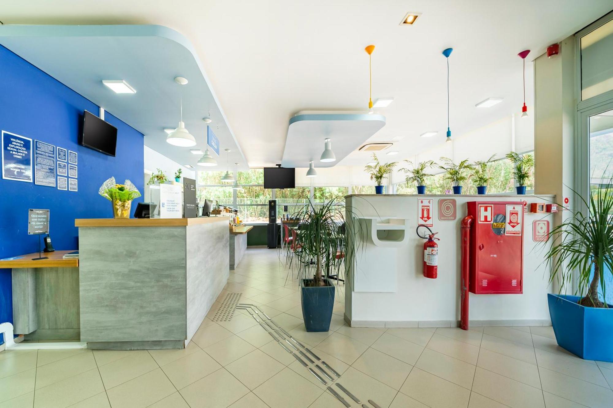 Ibis Budget פיראסיסבה מראה חיצוני תמונה