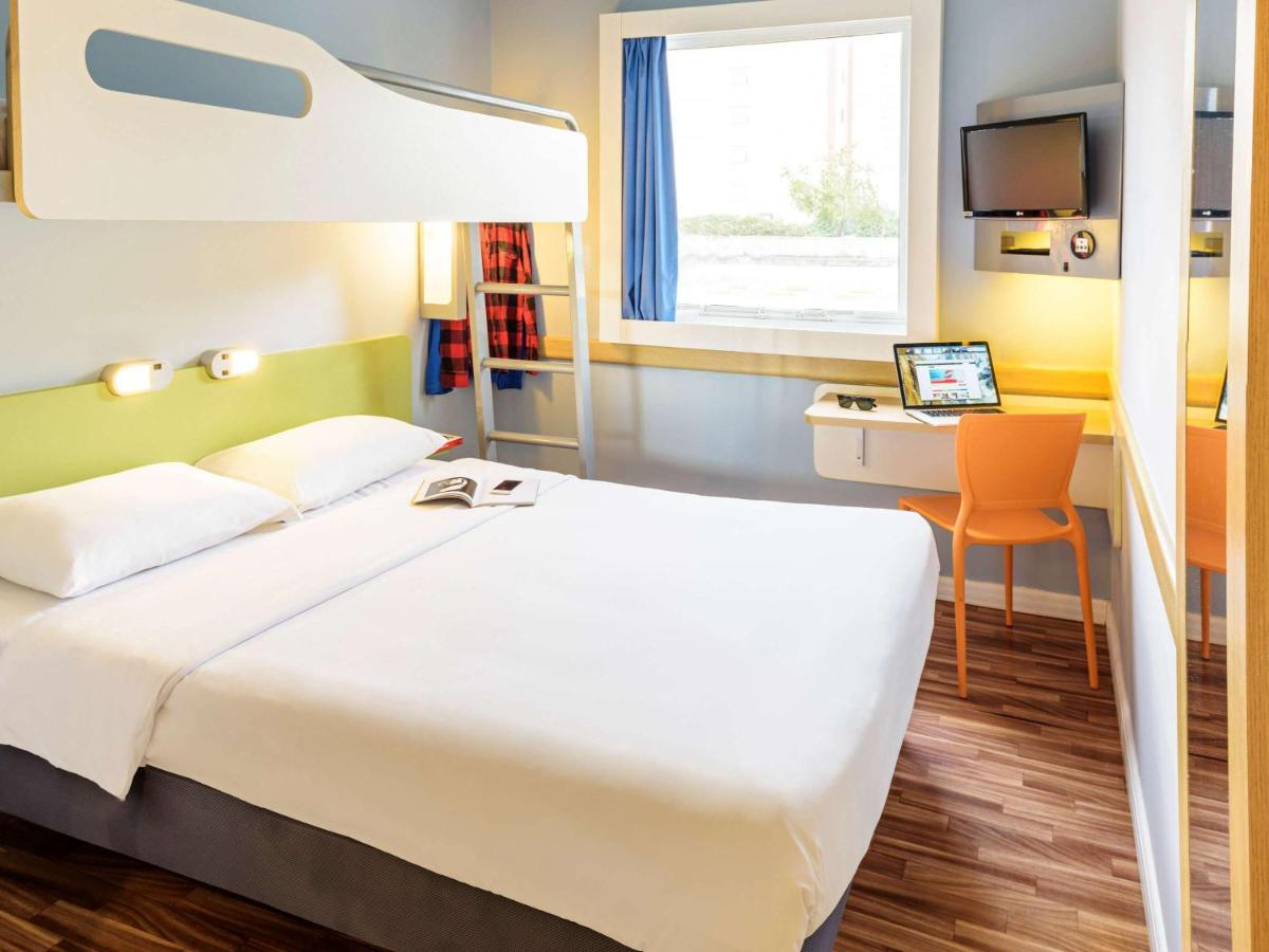 Ibis Budget פיראסיסבה מראה חיצוני תמונה